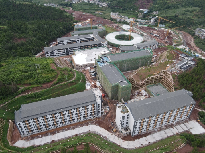 勇立潮头 向新而行—开云 开云体育平台—四川古蔺县2024年上半年县域经济社会发展综述(图2)