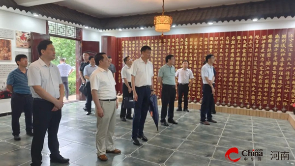 Kaiyun 开云体育省政协调研组莅临豫坡酒业调研(图3) Kaiyun 开云体育省政协调研组莅临豫坡酒业调研(图3)