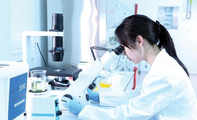 开云体育 开云平台4个“外表光鲜”的大学专业听起来高大上实际上毕业难找工作(图3)