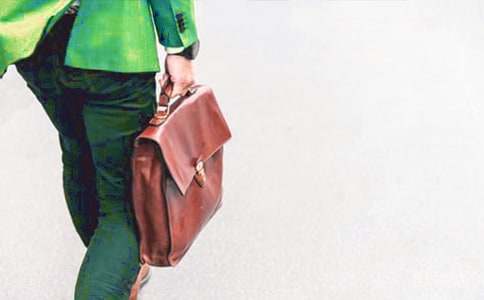 电开云 开云体育官网子商务专业就业方向与就业前景好不好(图1)