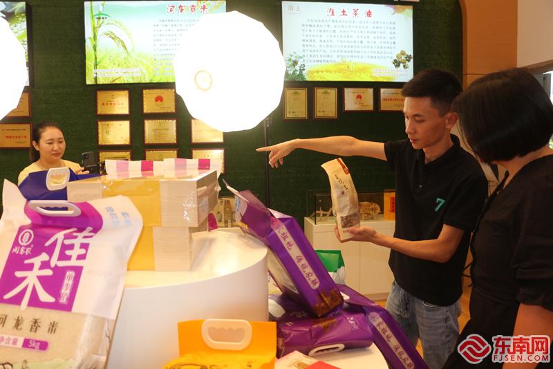 山海人家·共同富裕的故事｜宁化“标”新电商助农乡镇串起致富链开云APP 开云官网入口(图6)