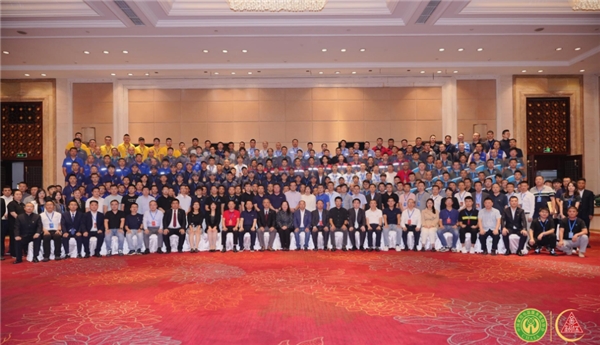 Kaiyun 开云2023“百带千”大聚会 啄木鸟家庭维修入围服务提供商TOP100(图4)