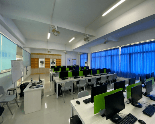 专业介绍篇 跨境电商专业开云APP 开云官网入口(图1)