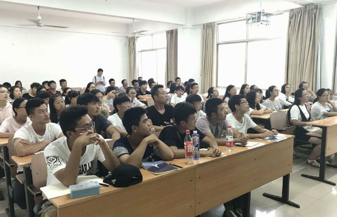 Kaiyun 开云体育毕业即失业大学中“最鸡肋”的5个专业志愿填报不要选(图2)