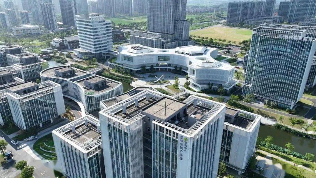 【师傅领进门】就业缺口大 嘉兴高校新专业涌现开云 开云体育平台(图5)