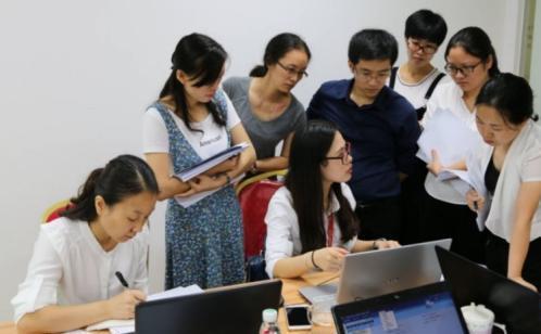985毕业生后悔哭诉：选专业要避开五个专业或许高考白辛苦一场开云体育 开云平台(图3)