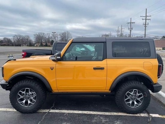 2022款福特烈马20T墨版配置报价详情 展厅现车开云体育 Kaiyun.com 官网入口(图3) 2022款福特烈马20T墨版配置报价详情 展厅现车开云体育 Kaiyun.com 官网入口(图3)