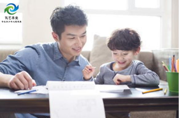 陕西优艺墨堂公司是专业的心理咨询机构吗？厌学少年焦开云体育 开云官网虑该怎么办？(图3)