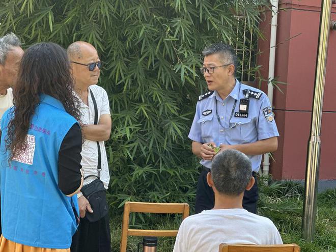30分钟内有响应24小时必回应…闵行基层Kaiyun 开云探索推广一种社区“帮帮团”机制(图3)