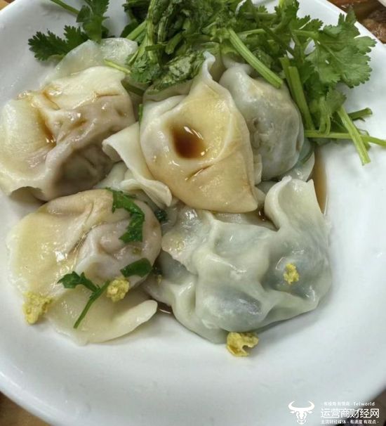 某运营商新职工培训宣传特色文化！食堂有饺子可以开云 开云体育平台吃皮薄馅大！(图3)