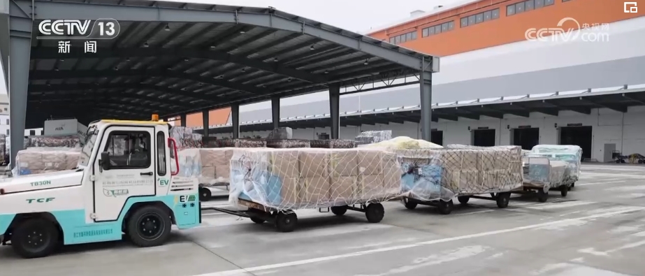 跨境电商平台海外市开云APP 开云官网入口场发展“加速跑” 成为不容忽视的“中国力量”(图1)